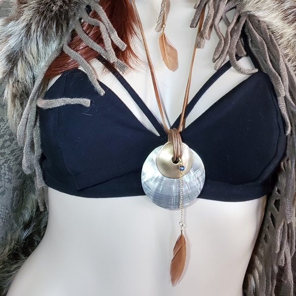 Shell Adjustable Necklace - Picture 5 of 8